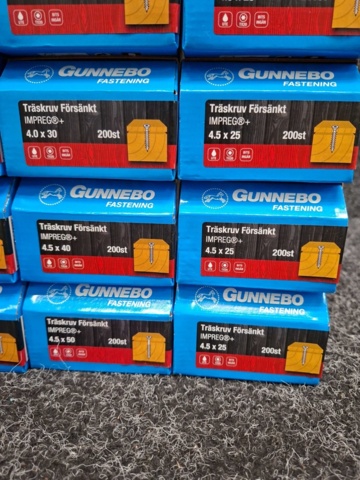 1557828-7 23 st Förpackningar Träskruv Försänkt, Gunnebo