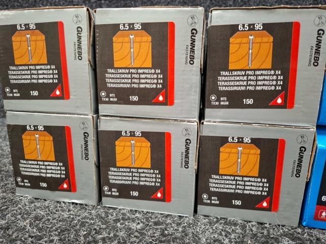 1557833-3 11 st Förpackningar Trallskruv, Gunnebo