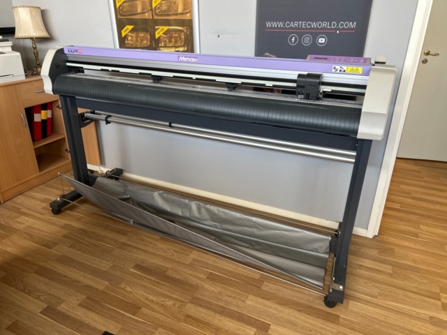 1545944-1 Skärplotter med stativ - Mimaki CG-160FX