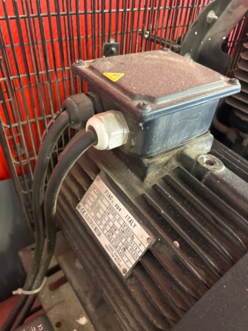 1545953-3 Kompressor