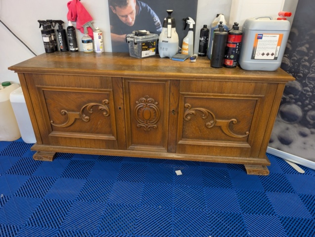 1545961-1 Möbler - tv-bänk, sidobord och skrivbord