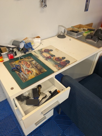 1545961-7 Möbler - tv-bänk, sidobord och skrivbord
