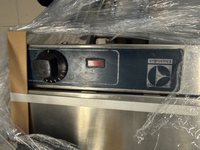 1176541-4 Electrolux pelarstekbord