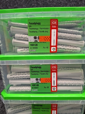 1557918-3 7 st Förpackningar Fasadplugg, Essve