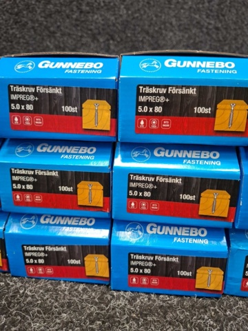 1557930-5 18 st Förpackningar Träskruv Försänkt, Gunnebo
