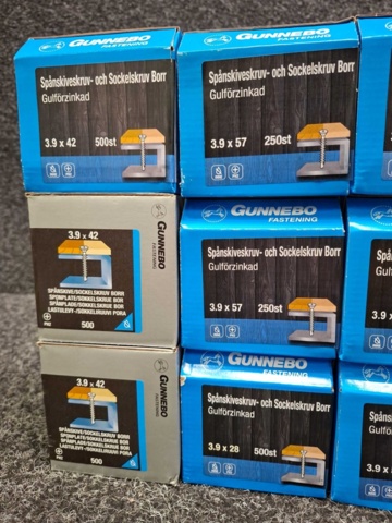 1557932-4 12 st Förpackningar Spånskive/Minerit/Sockelskruv, Gunnebo