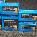 1557933-4 10 st Förpackningar Montageskruv Vit, Gunnebo