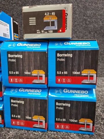 1559834-3 13 st Förpackningar Borrwingskruv, Gunnebo