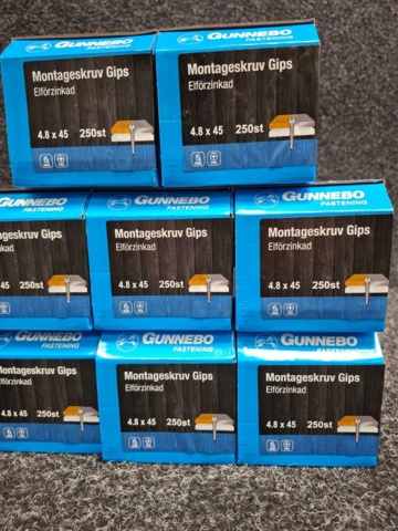 1559838-4 11 st Förpackningar Montageskruv Gips, Gunnebo