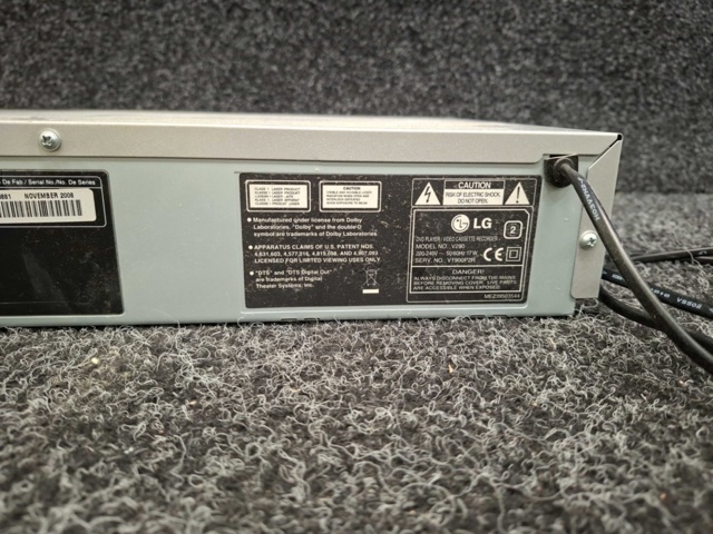 1559884-7 Dvd-spelare LG V290