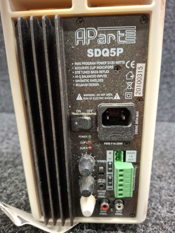 1559889-7 2 st Högtalare APart SDQ5P