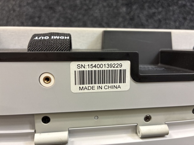 1559956-12 Videokonferens- och soundbar-enhet med integrerad kamera AMX ACV-5100GR-EK
