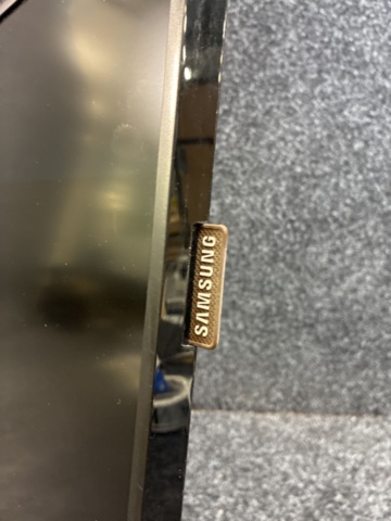 1559991-3 43" Monitor Samsung PM43H