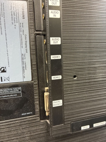 1559991-10 43" Monitor Samsung PM43H