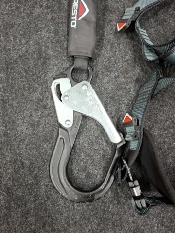1560027-4 Fall protection package Cresto, Size L/XL