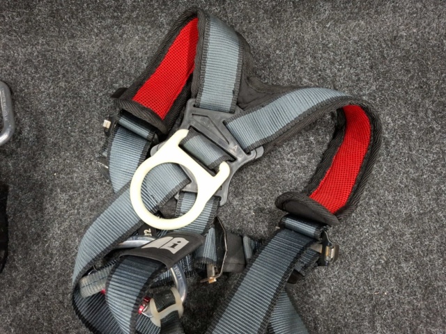 1560050-7 Fall protection package Cresto, Size L/XL