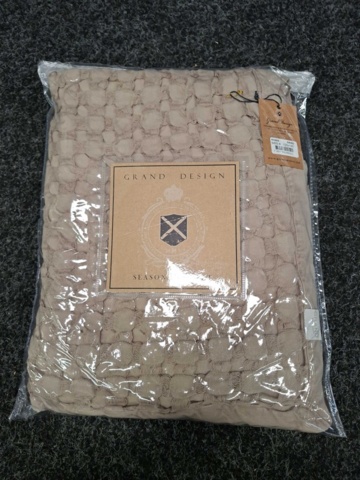 1560404-4 2 st Överkast Grand Design Rome Sand - 120x180 cm