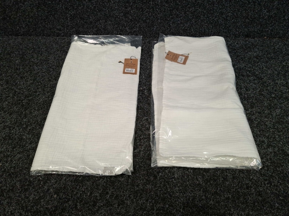 1560409-2 2 st Kuddfodral Grand Design Breeze White - 50x50 cm