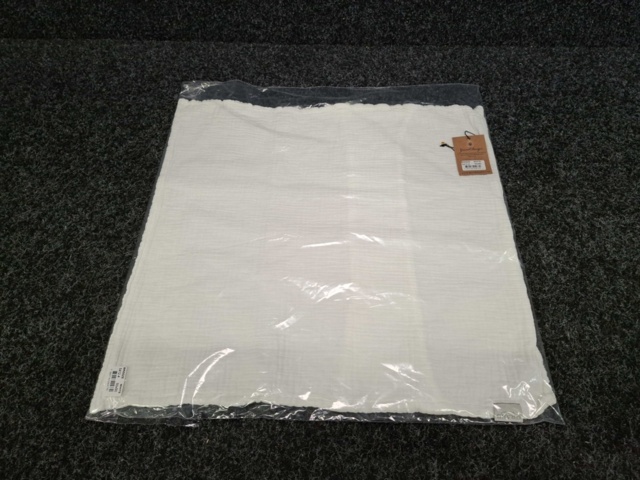 1560409-4 2 st Kuddfodral Grand Design Breeze White - 50x50 cm