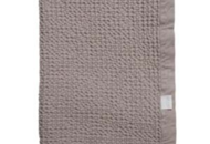 1560096 Överkast Grand Design Waffle Taupe - 260x260 cm