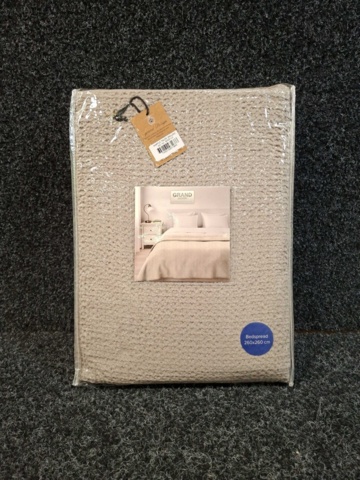 1560105-3 Överkast Grand Design Waffle Taupe - 260x260 cm