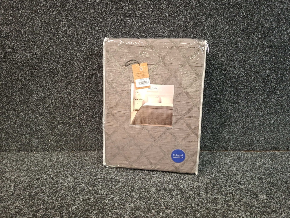 1560200-2 Överkast Grand Design Dunblane Grey - 180x260 cm