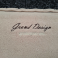 1560403-8 2 st Kuddfodral Grand Design Velour Sand - 50x50 cm