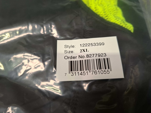 1560484-4 2 st Sweatshirtjackor Gesto Explore Stickad Gul/Svart, Strl 2XL