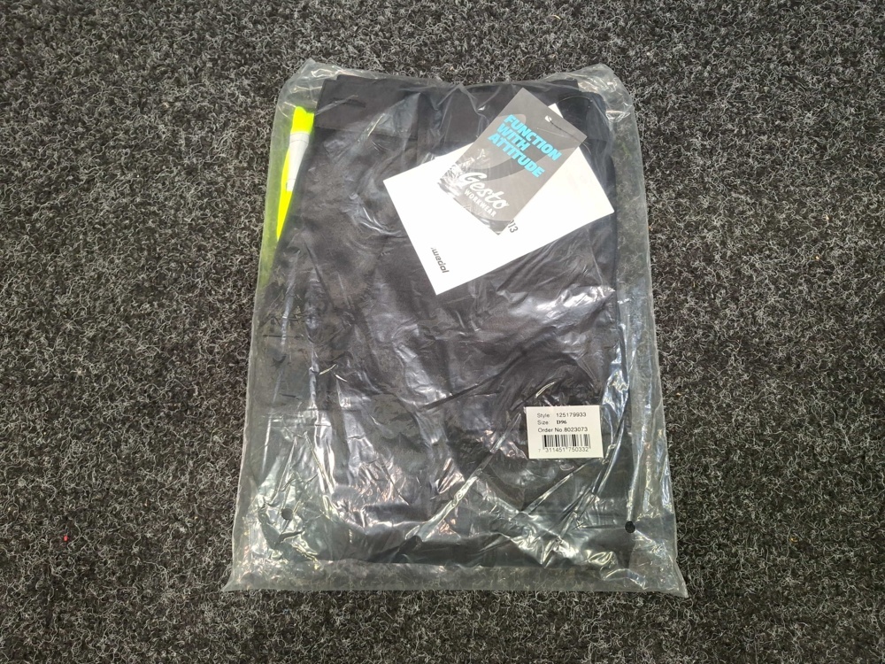 1560714-2 10 st Servicebyxor Gesto Pure G517 Klass 1, Strl D96