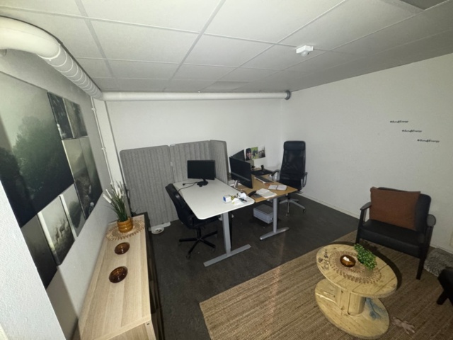 1406013-1 Office with 2 workplaces