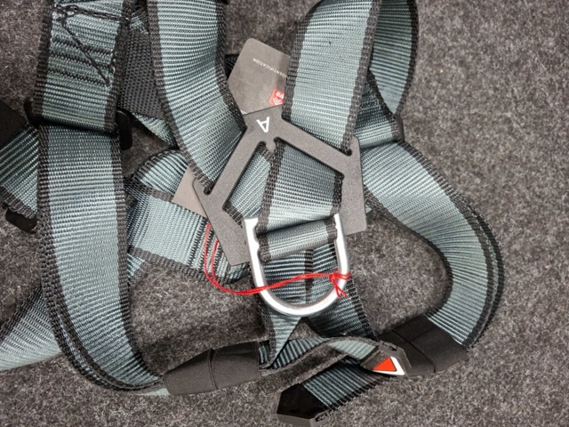 1561078-5 Helsele Cresto Harness 1115, Onesize
