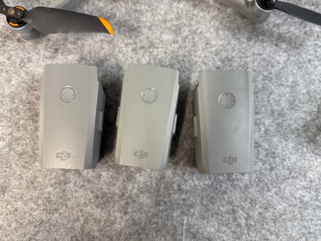 Drönare med fjärrkontroll – DJI Mini 2