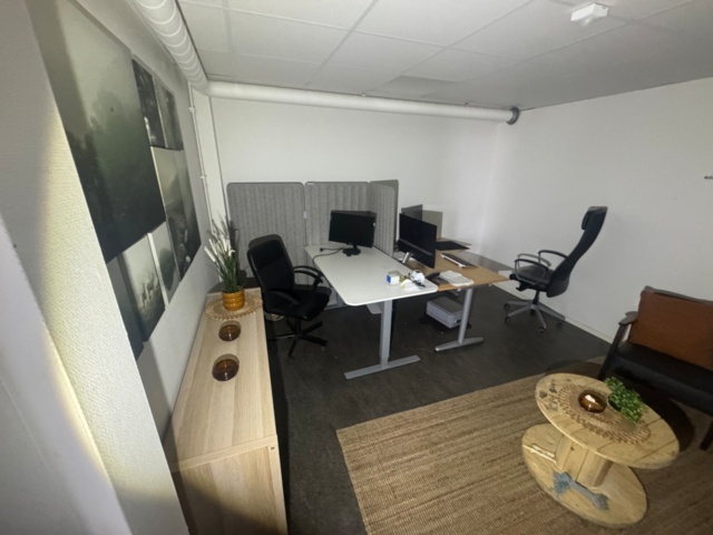1406013-15 Office with 2 workplaces