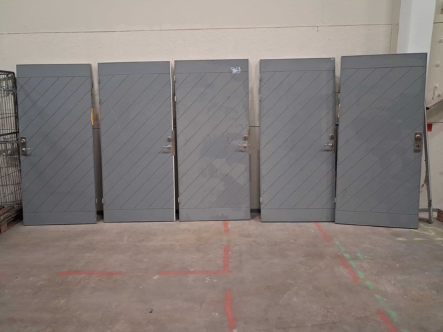1561133-2 Brandklassade dörrar med karmar, 5 st - EI30, 205 x 92,5 cm