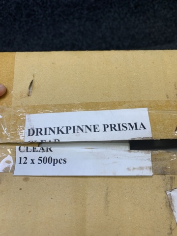 1561171-7 About 6,000 plastic drink sticks