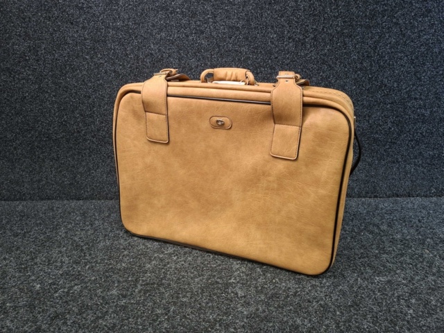1561521-2 Suitcase Göinge bag