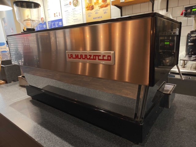 1485488-7 Espressomaskin med tillbehör - La Marzocco Linea 3AV