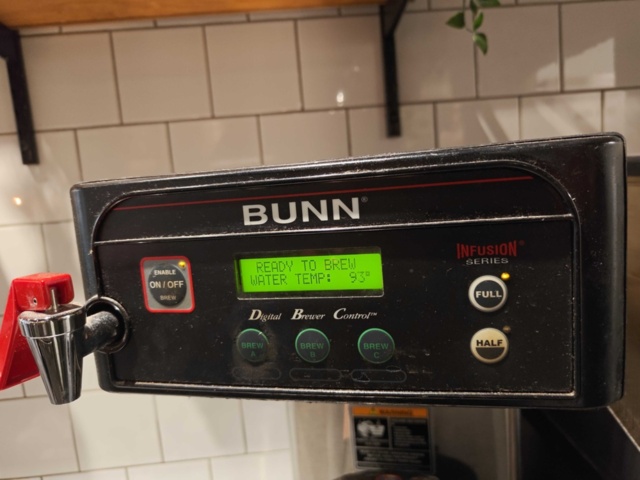 1485492-4 Filterkaffebryggare Bunn ICBA med tillbehör