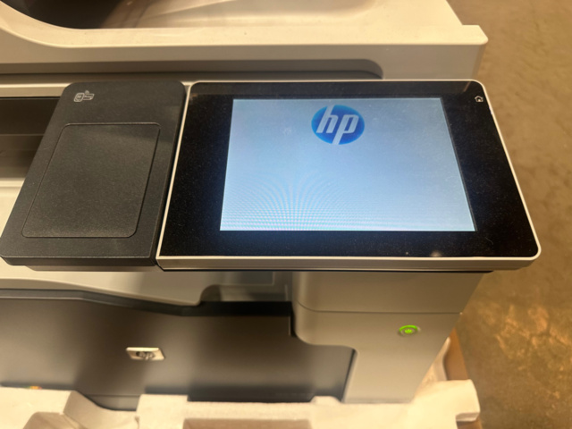 1493021-4 Skrivare HP LaserJet 700 color MFP M775dn med tillbehör