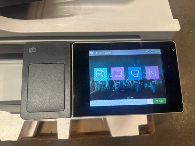 1493021-5 Skrivare HP LaserJet 700 color MFP M775dn med tillbehör