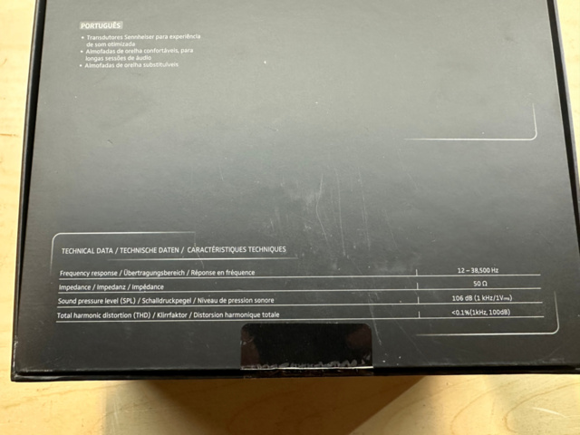 1493025-5 Hörlurar Sennheiser HD 599 & Sony WH-1000X M3