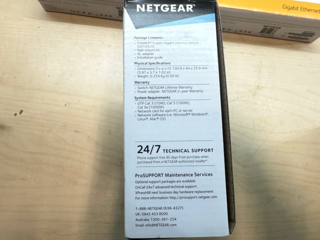 1493028-5 Switchar Netgear ProSafe GS105 3st