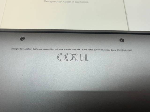 1561816-8 Apple MacBook 12" 512GB