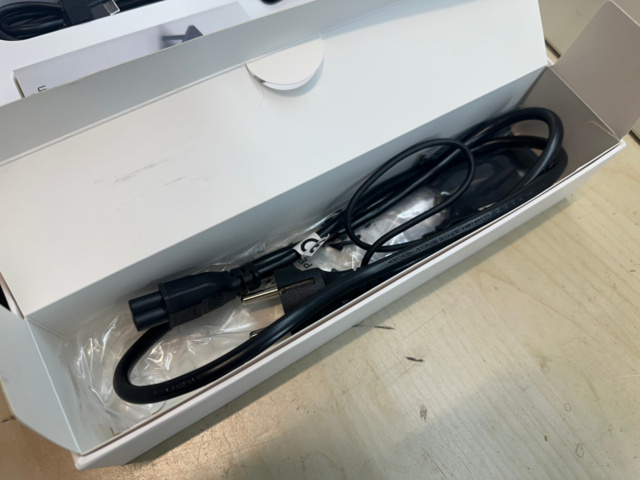1561817-6 Ritplatta Wacom Cintiq PRO 16"