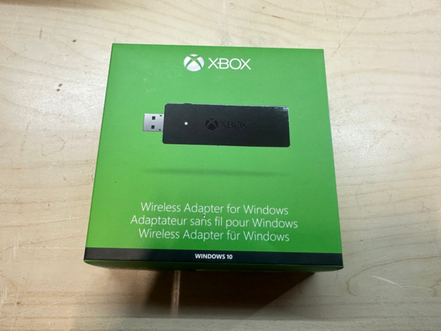 1561821-13 EBOX ELITE Wireless Controller med tillbehör