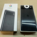 1561824-2 Mobiltelefon Google Pixel 6 med hörlurar