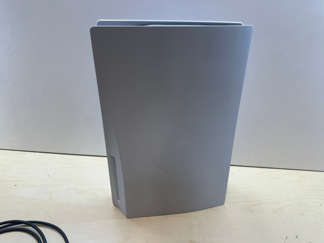 1561831-7 Sony PlayStation 5 med tillbehör