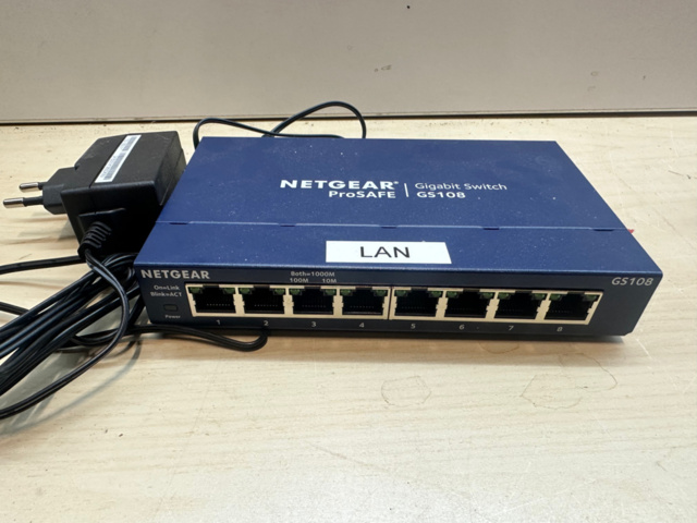 1561835-9 Switchar Netgear ProSafe 7st