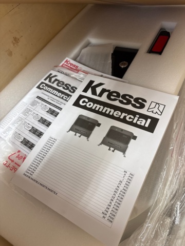 1442449-8 Mobil laddstation – Kress Commercial KAC877E CyberTank – 2023 – Ny i kartong