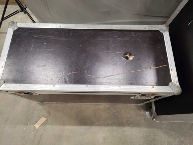 1561140-4 Flightcase, 5 st - för strålkastare mm, hjul på 4 st och skuminredning